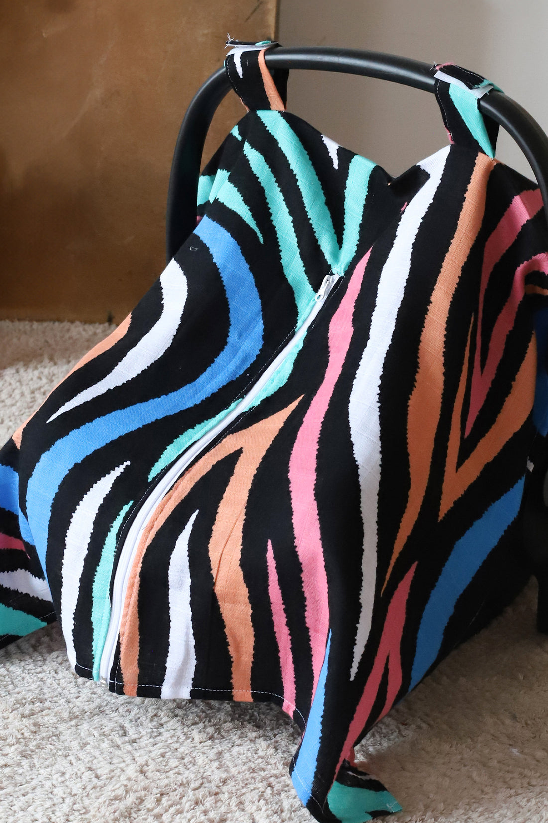 Müslin Bebek Puset Örtüsü, Cırt Cırtlı Fermuarlı Renkli Desenli