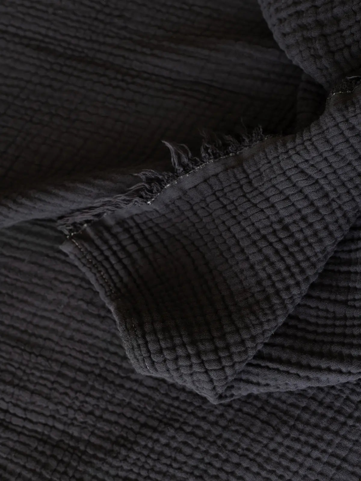 Siyah muslin yatak örtüsü kumaş dokusu yakın çekim