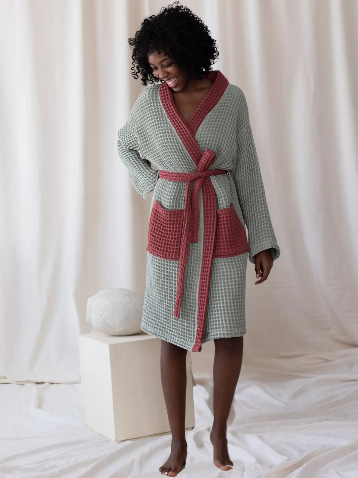 Adaçayı yeşili bordo çift renk waffle pike kimono bornoz ön görünüm