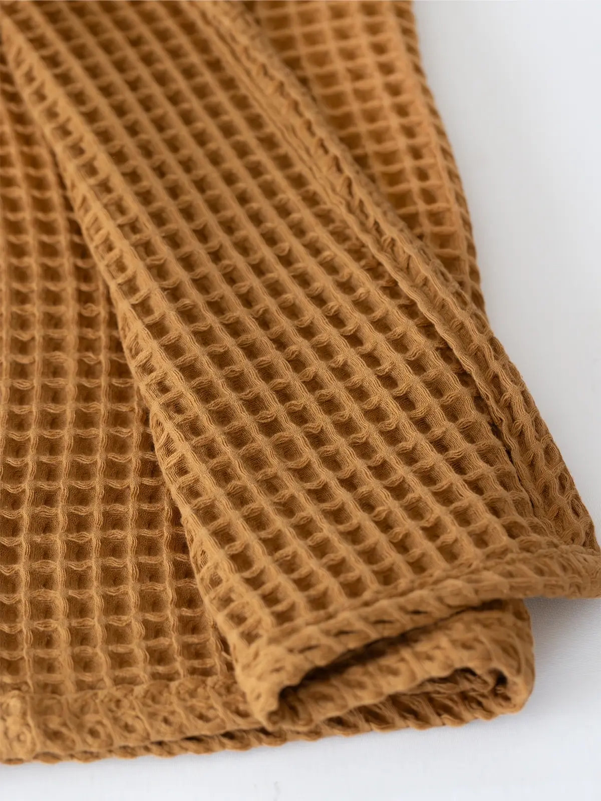 Karamel petek havlu doğal ve sıcak görünüm