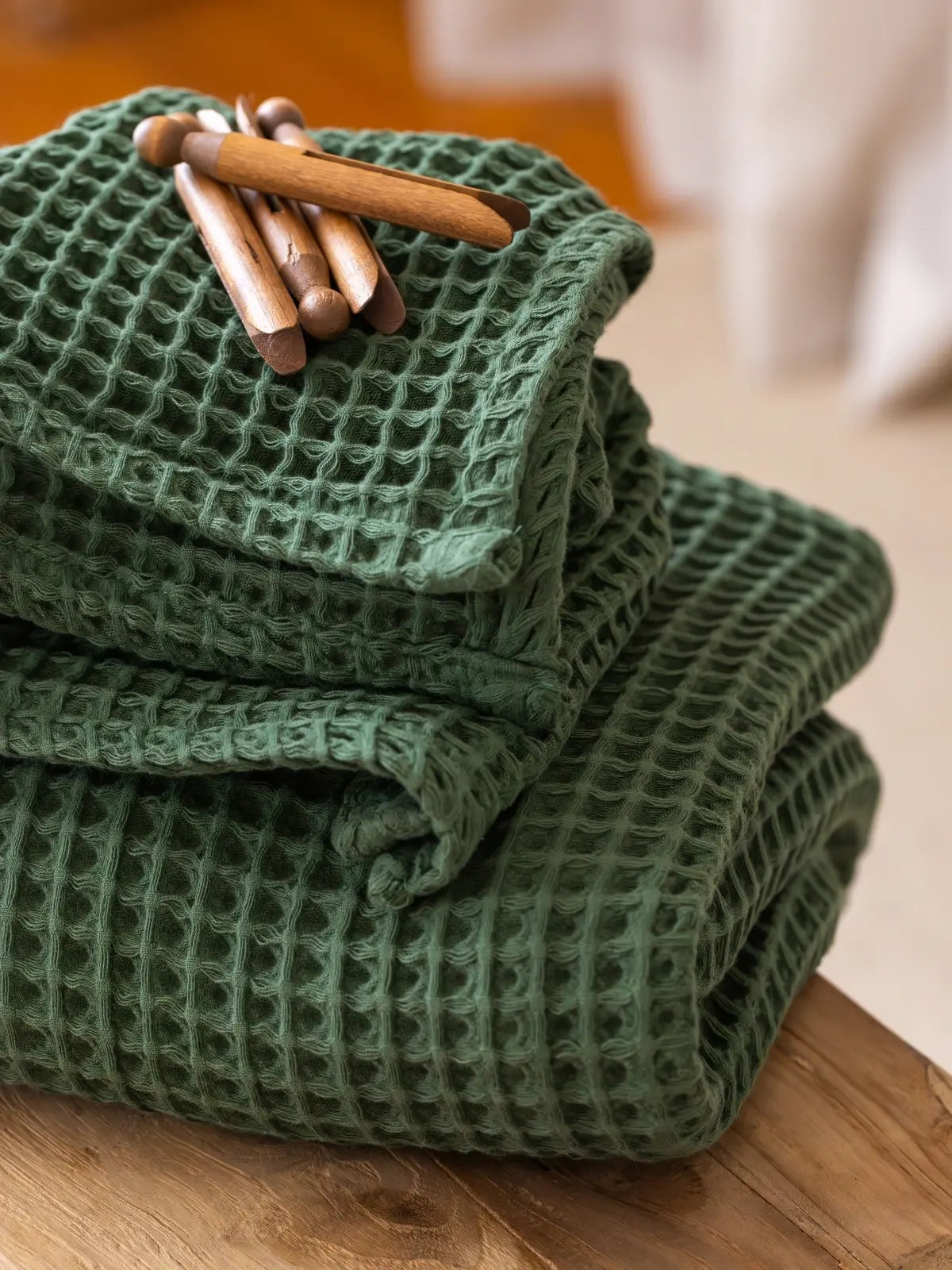 Koyu yeşil waffle havlu seti komple tüm parçalar