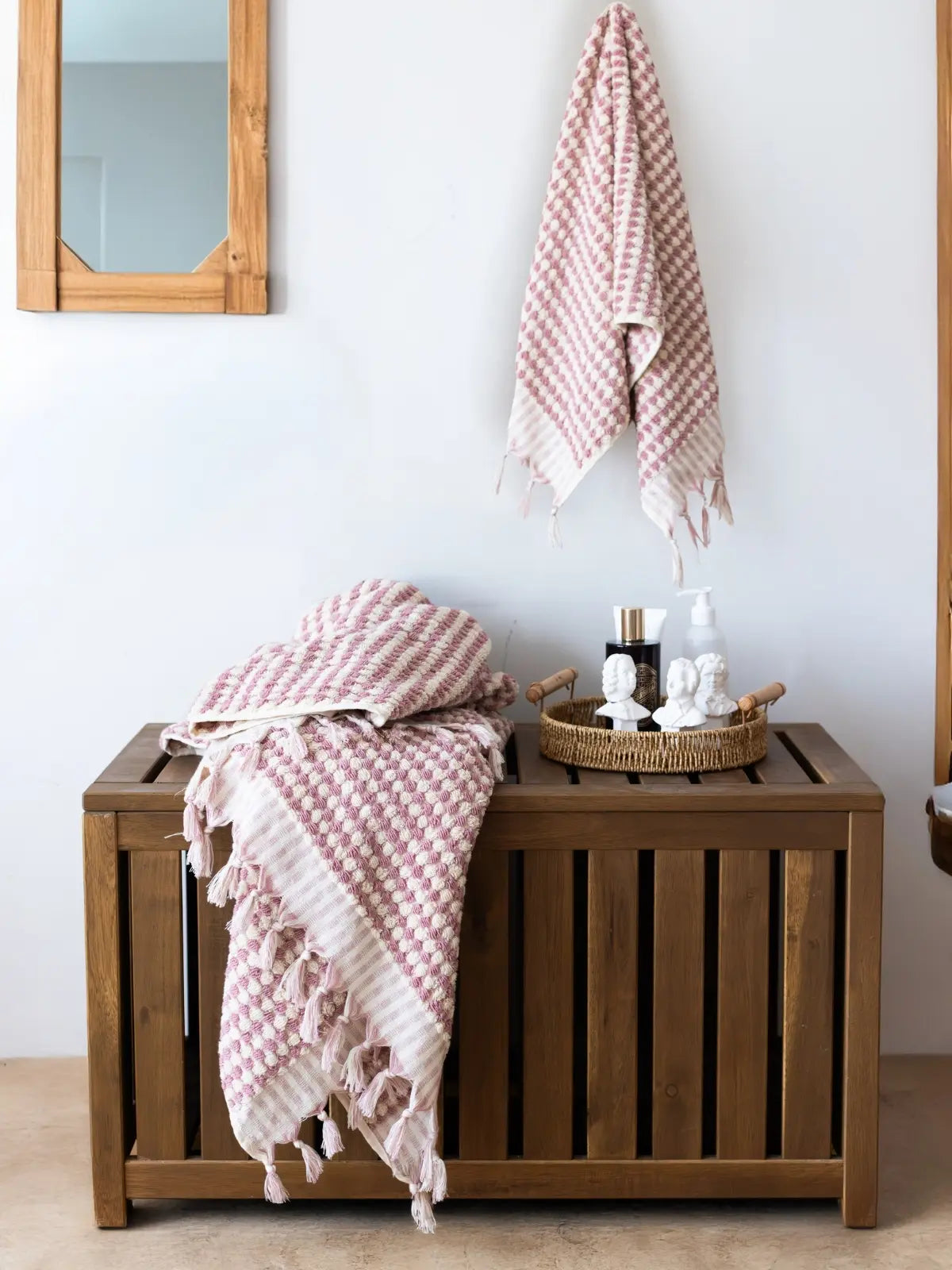 Pembe bubble havlu seti kabarcık dokusu yakın çekim