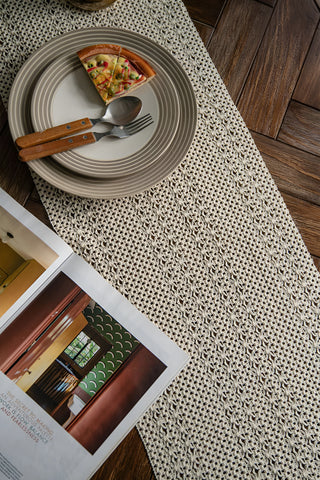 Krem File pamuk dantel runner 37x150 cm, üstten, servis tabağıyla – Denizli, VivaMaison
