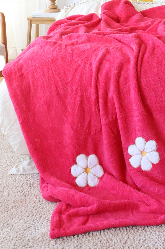 Wellsoft Fleece Blanket 190x220 cm, Daisy Embroidery Soft Shaggy Double Blanket