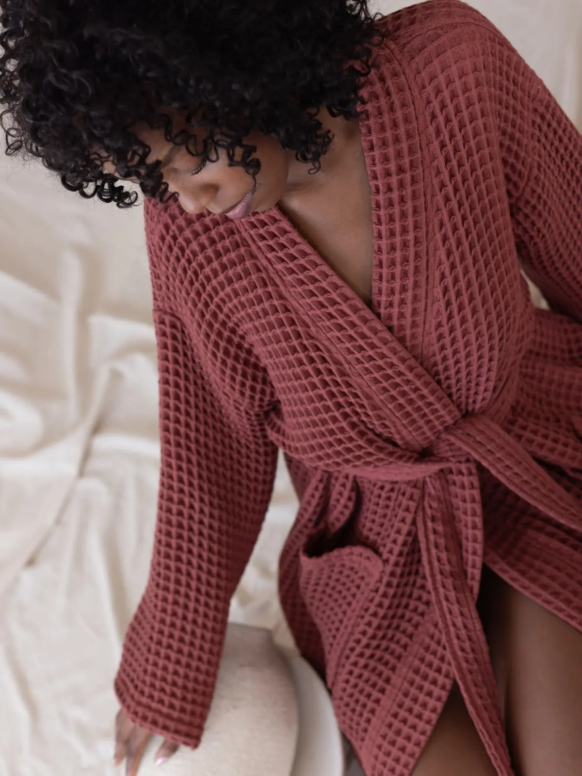 Bordo waffle pike kimono bornoz kuşak bağlama detayı