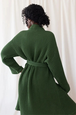 Koyu Yeşil waffle pike kimono bornoz, petek dokusu detayı – %100 Türk pamuğu, petek dokuma, OEKO-TEX, VivaMaison