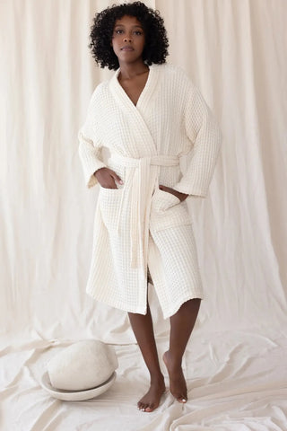 Natural waffle pike kimono bornoz, petek dokusu detayı – %100 Türk pamuğu, petek dokuma, OEKO-TEX, VivaMaison