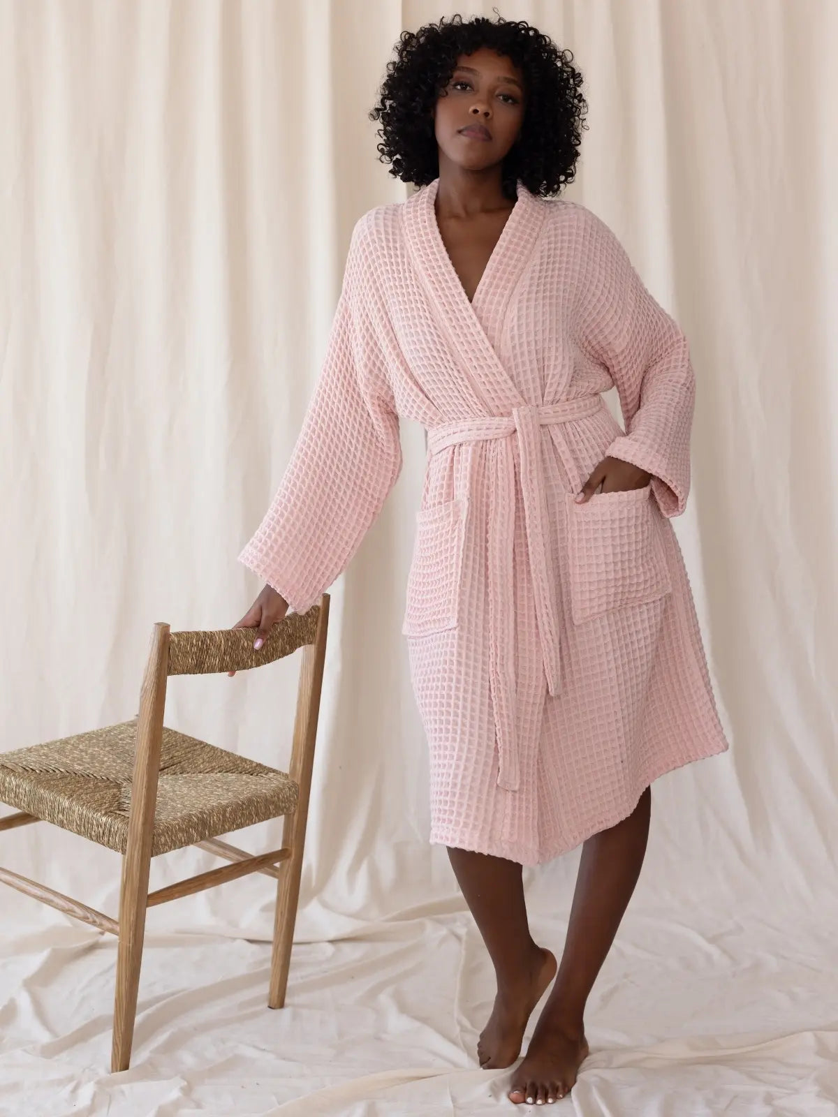 Pembe %100 pamuk waffle pike kimono bornoz ön görünüm