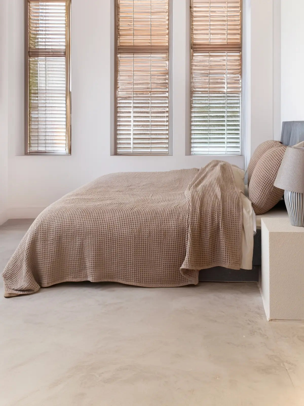 Kahverengi waffle pike yatak örtüsü petek dokuma kumaş yakın çekim